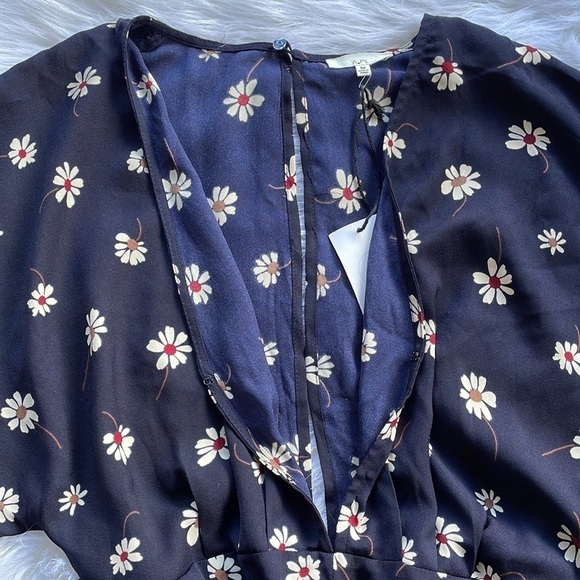 APL Jumpsuit Blue Floral Daisy Short Sleeve Bohemian Western Preppy New Medium - Picture 4 of 10